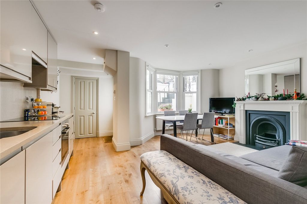 Property photo 1 of 5
