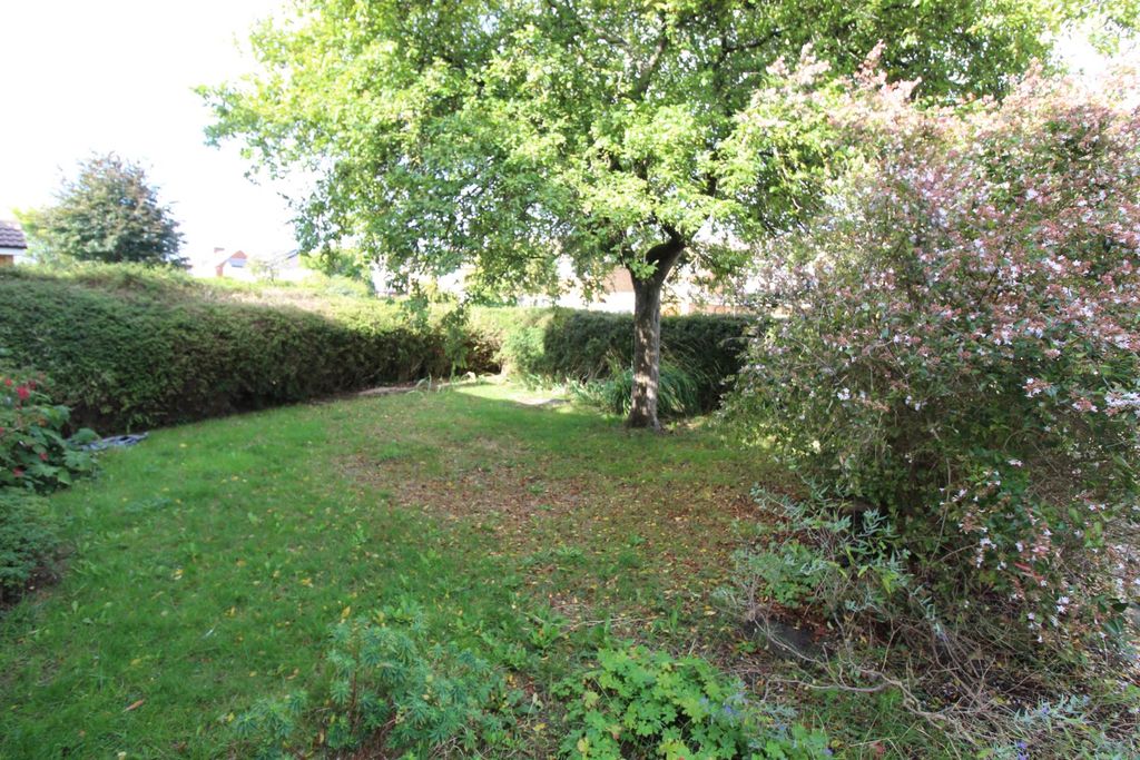 Property photo 3 of 18