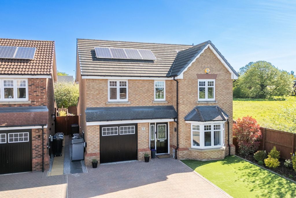 Property photo 1 of 35