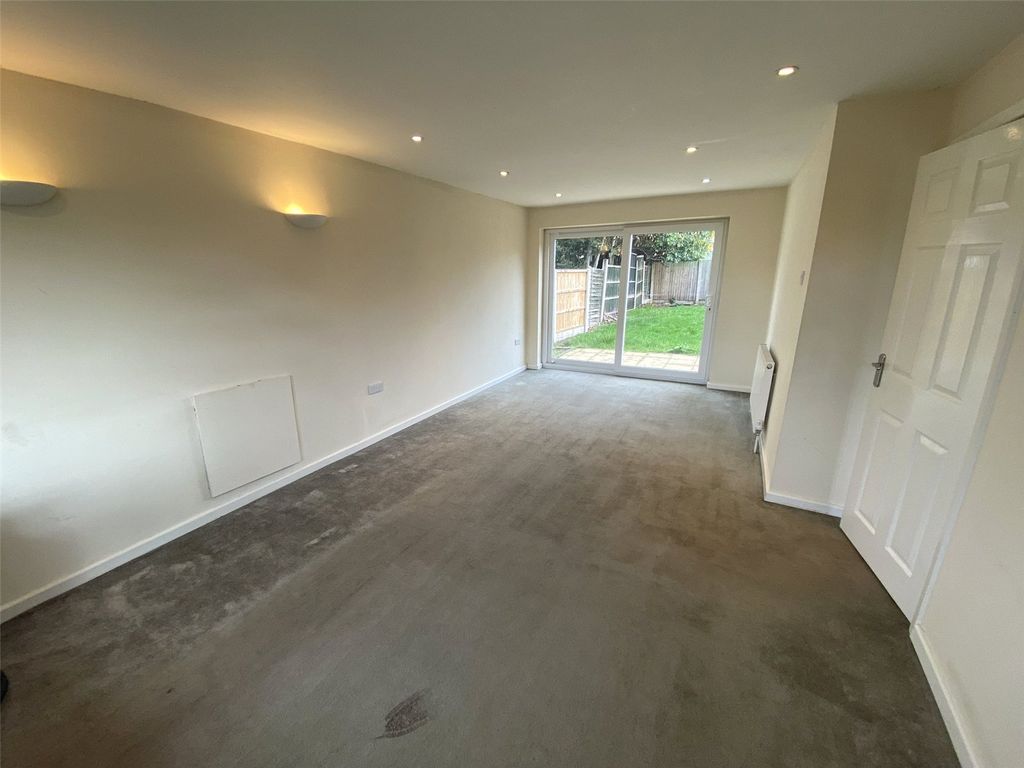 Property photo 3 of 14 Picture No. 04