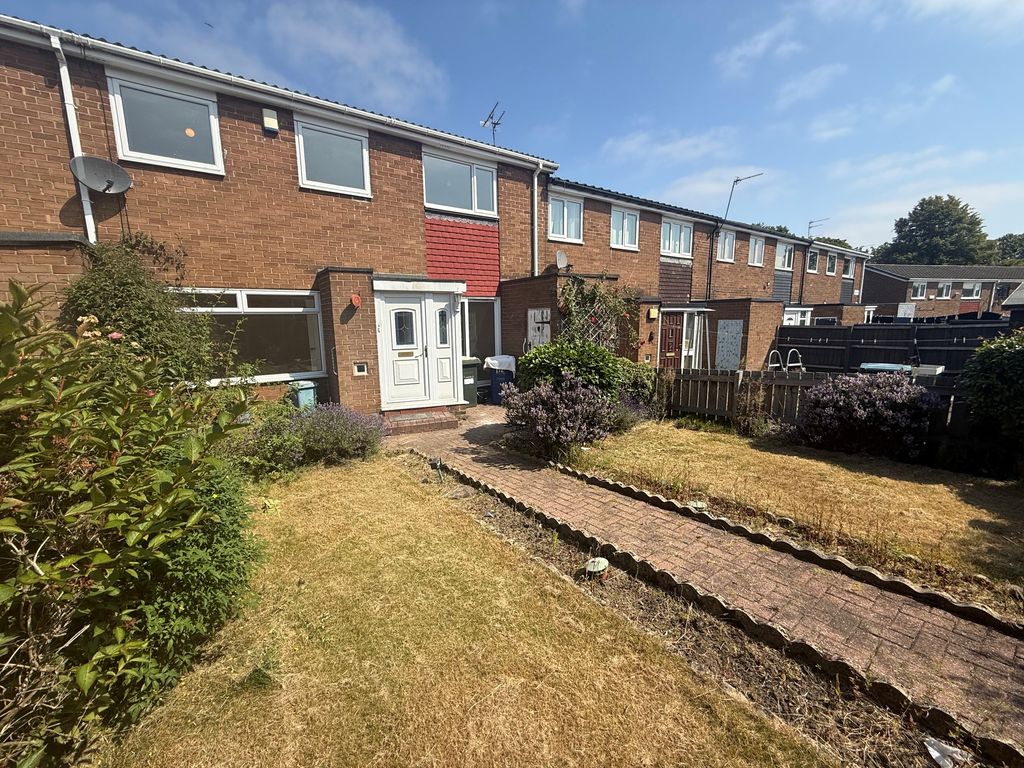 Property photo 1 of 12