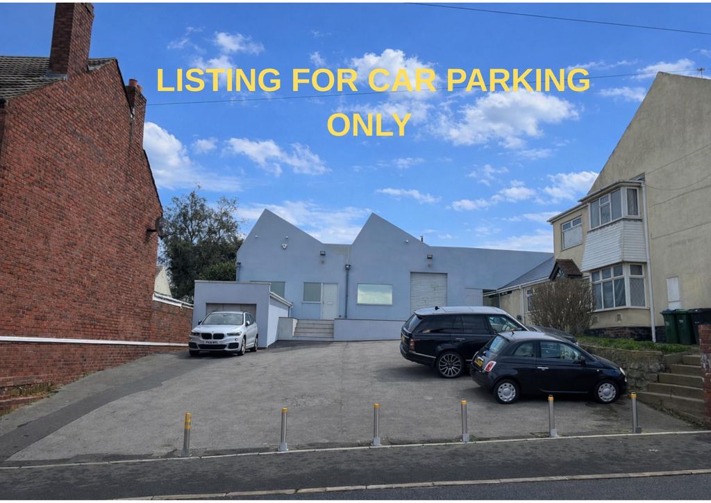 Property photo 1 of 3