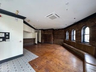 Property photo 2 of 9 17