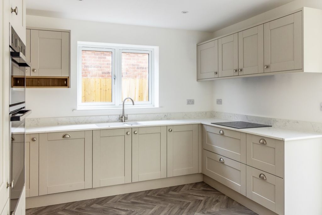 Property photo 3 of 15 Walnut Close Plot 7 (Fishtoft)-9