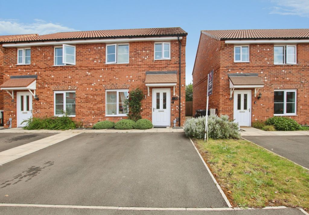 Property photo 1 of 16 4892751