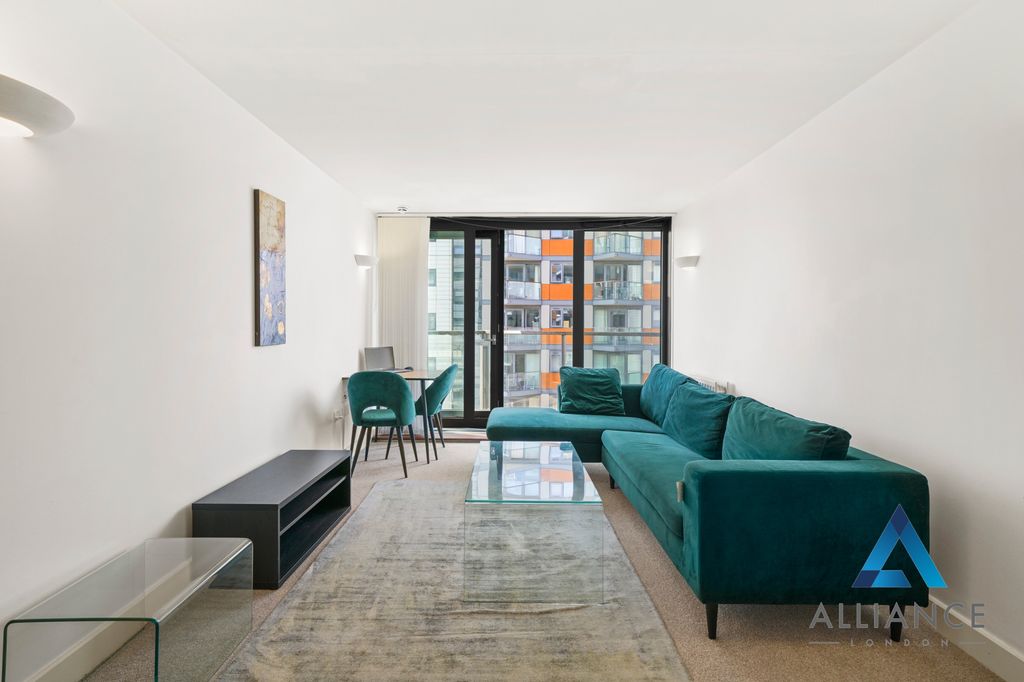 Property photo 2 of 11