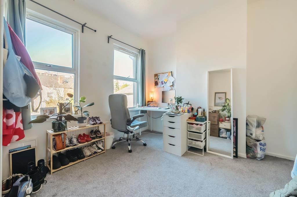 Property photo 2 of 20 Bedroom