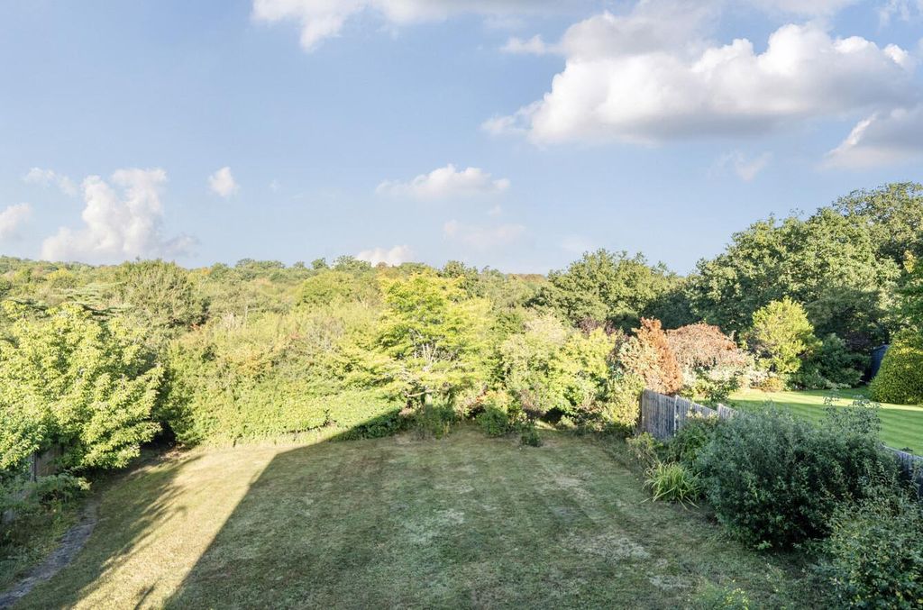 Property photo 3 of 23 1353329-21-68Bfe43B54Ebe.Jpg