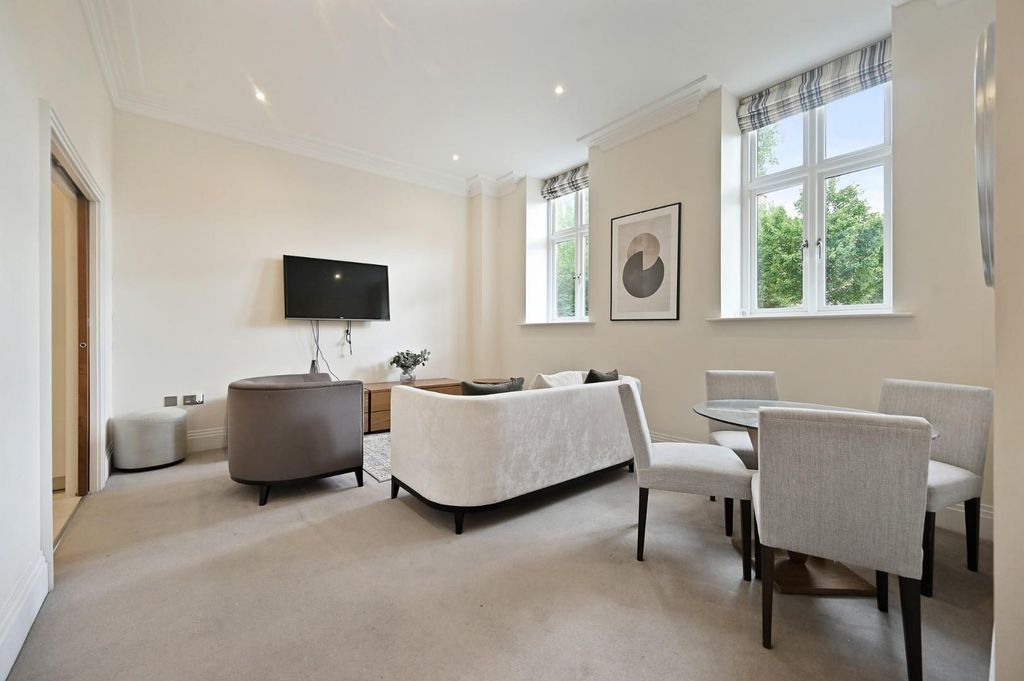 Property photo 3 of 10 Rctec- Flat 5 Havana Drive- Reception 6 (1).Jpg