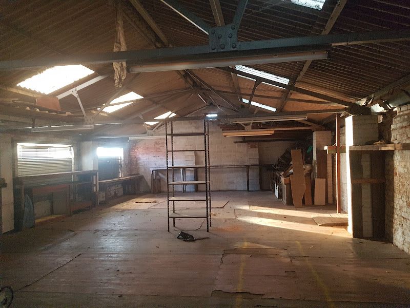 Property photo 2 of 3