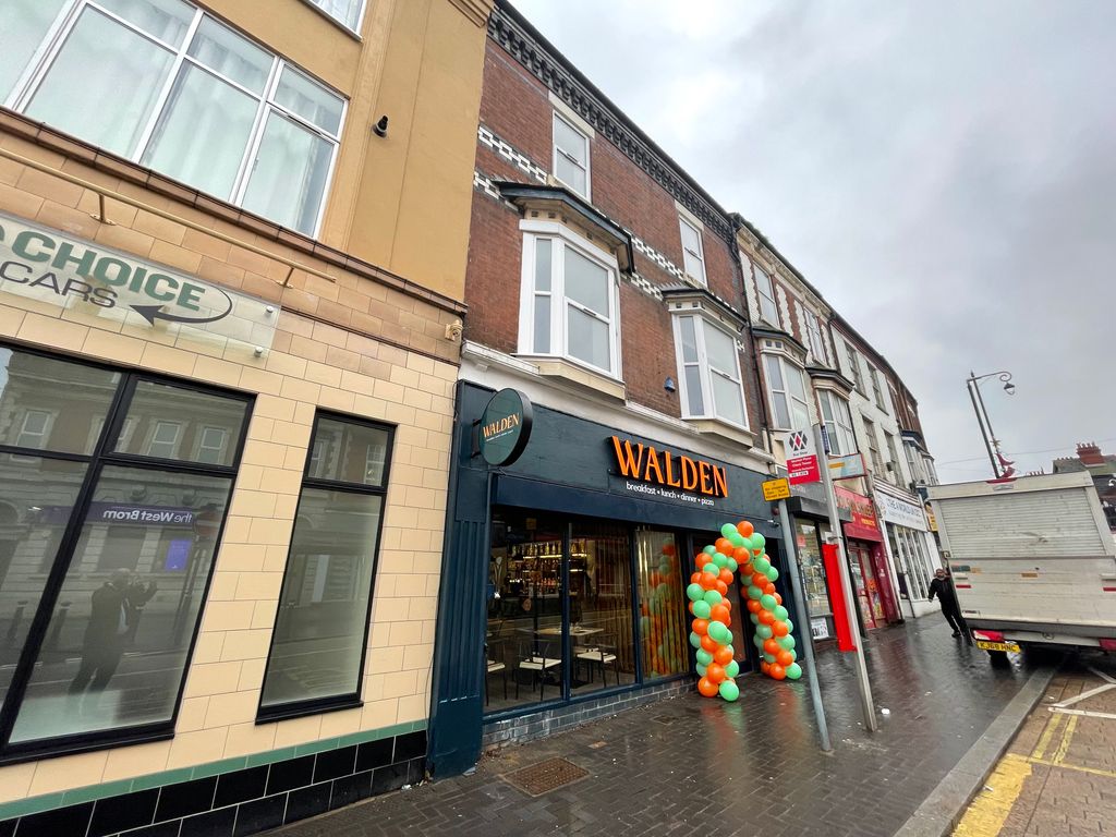 Property photo 1 of 6 Exterior