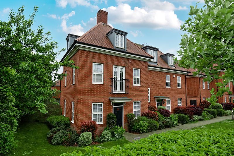 Property photo 1 of 18 Photo 1