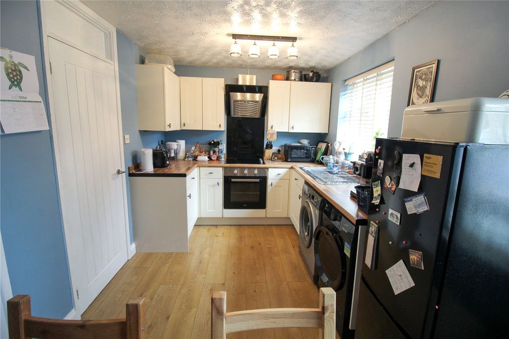 Property photo 2 of 8 Picture No. 03