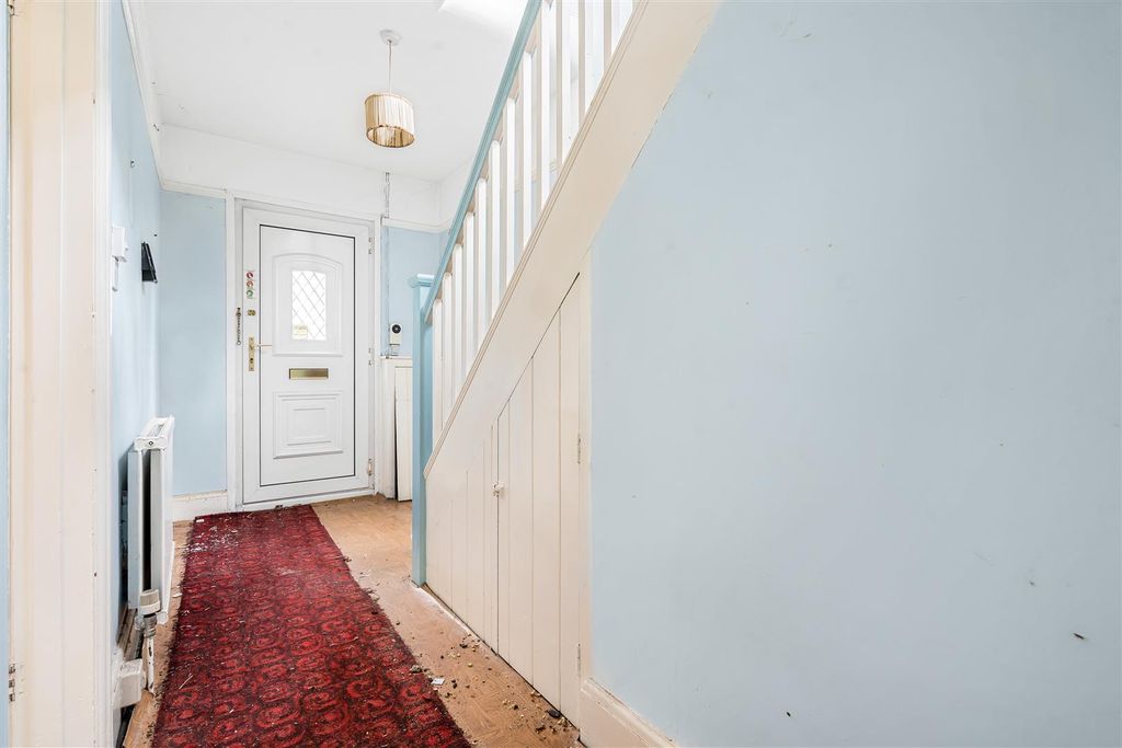 Property photo 2 of 21 15_88943.Jpg