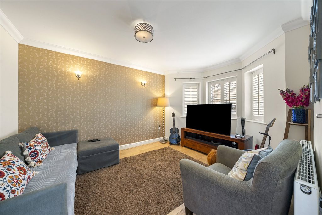 Property photo 3 of 12 Reception Room