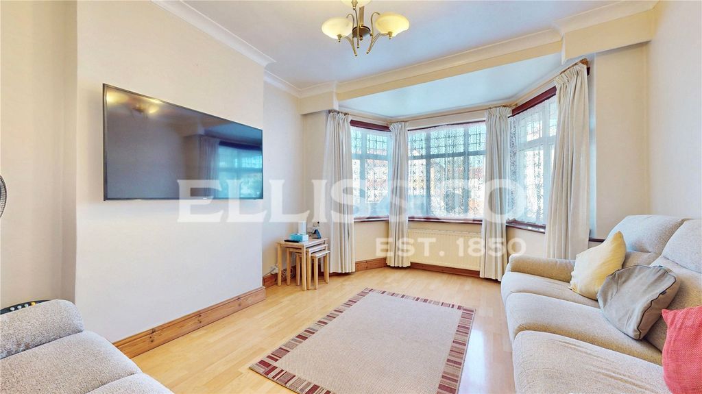 Property photo 2 of 12 Picture No. 02