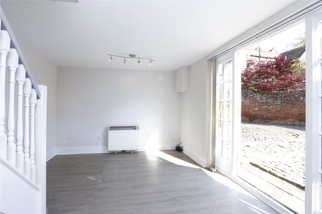 Property photo 3 of 7 Picture No. 04
