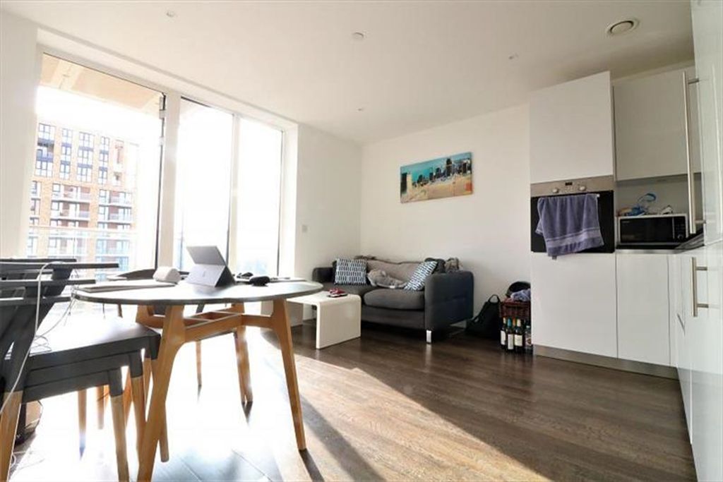 Property photo 1 of 14 (Main)