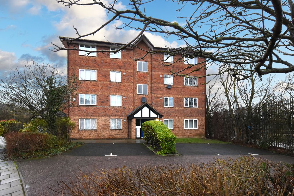 Property photo 1 of 6