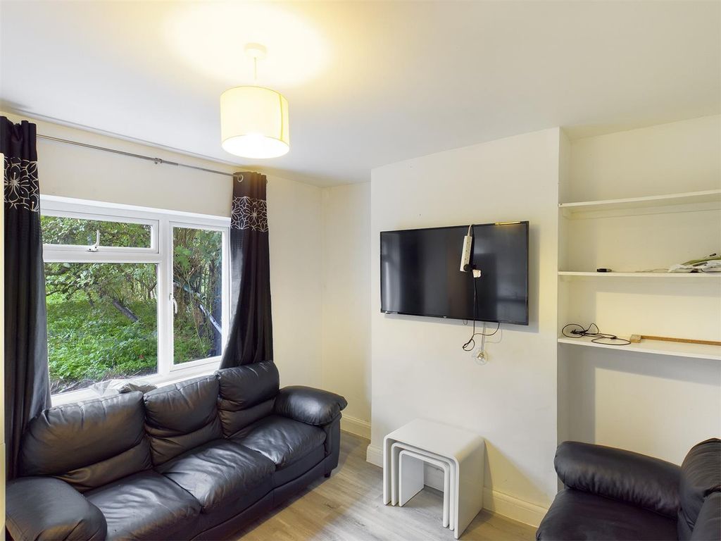 Property photo 3 of 16 Cam00771P1-Pr0140-Still02.Jpg