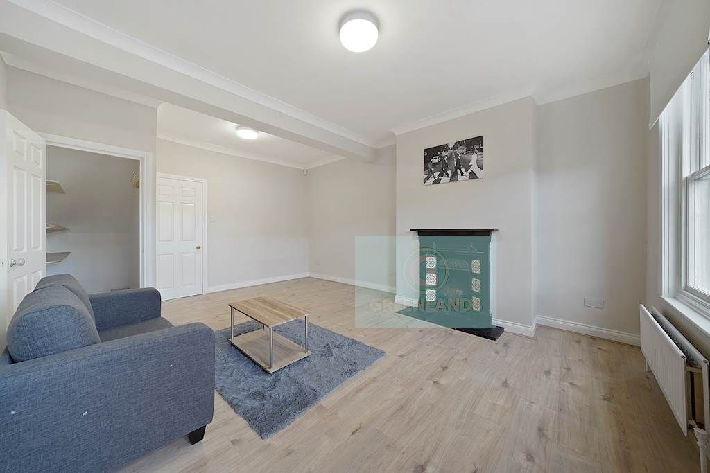 Property photo 1 of 13 Photo 10