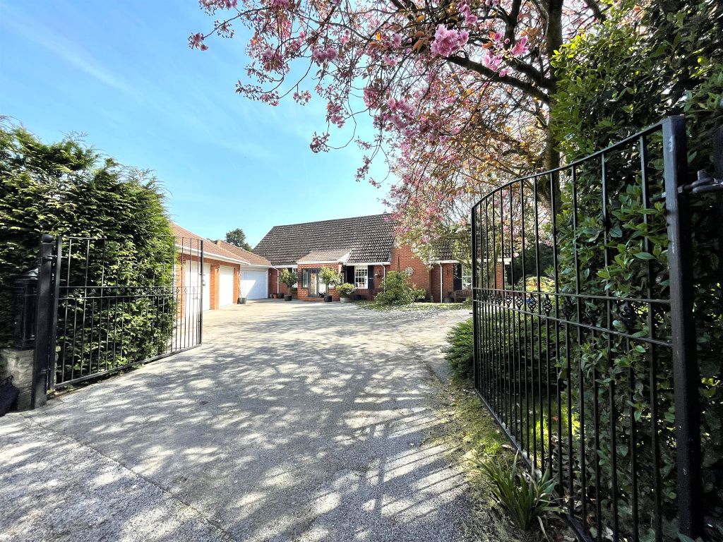 Property photo 1 of 34