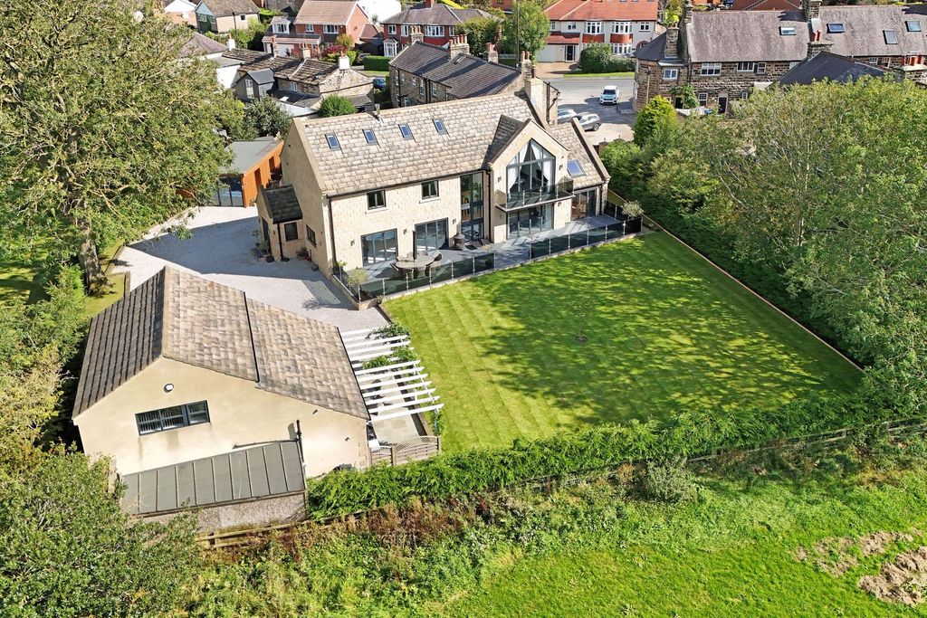 Additional image 10 of 6 bed detached house for saleAsh View Farm, 5 Ash View, Harrogate HG2