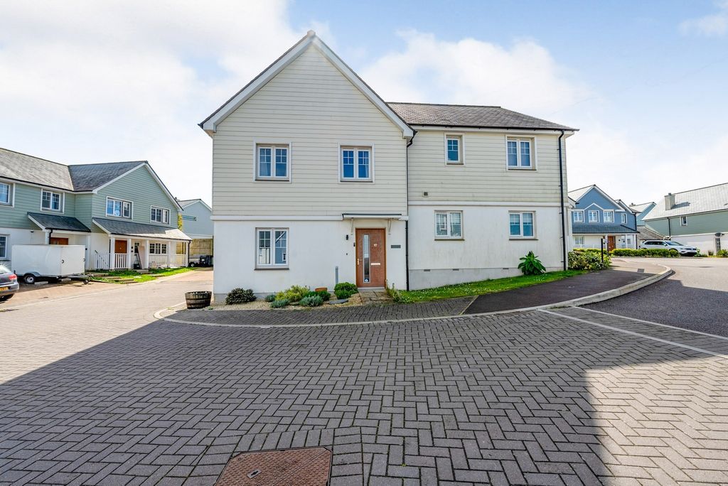 Property photo 1 of 14 Pbox-Img.Jpg