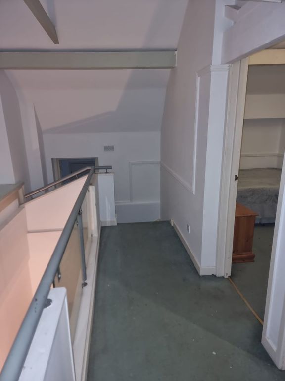 Property photo 3 of 3