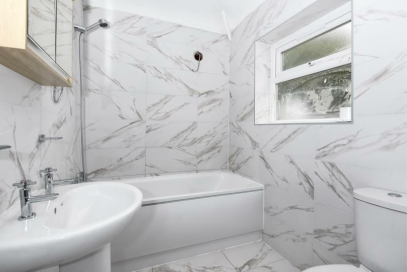 Property photo 3 of 7