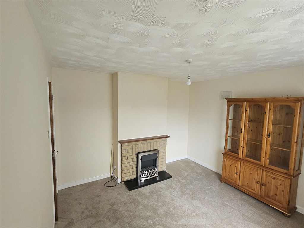 Property photo 3 of 19 Picture No. 25