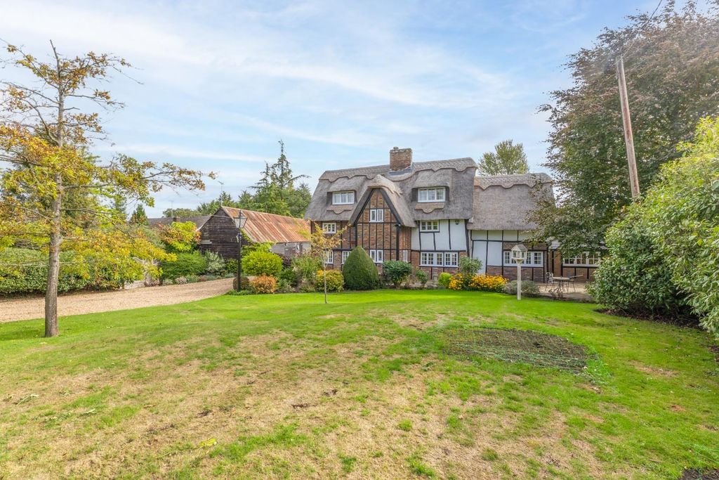 Property photo 1 of 37