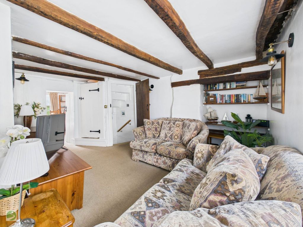 Property photo 3 of 18