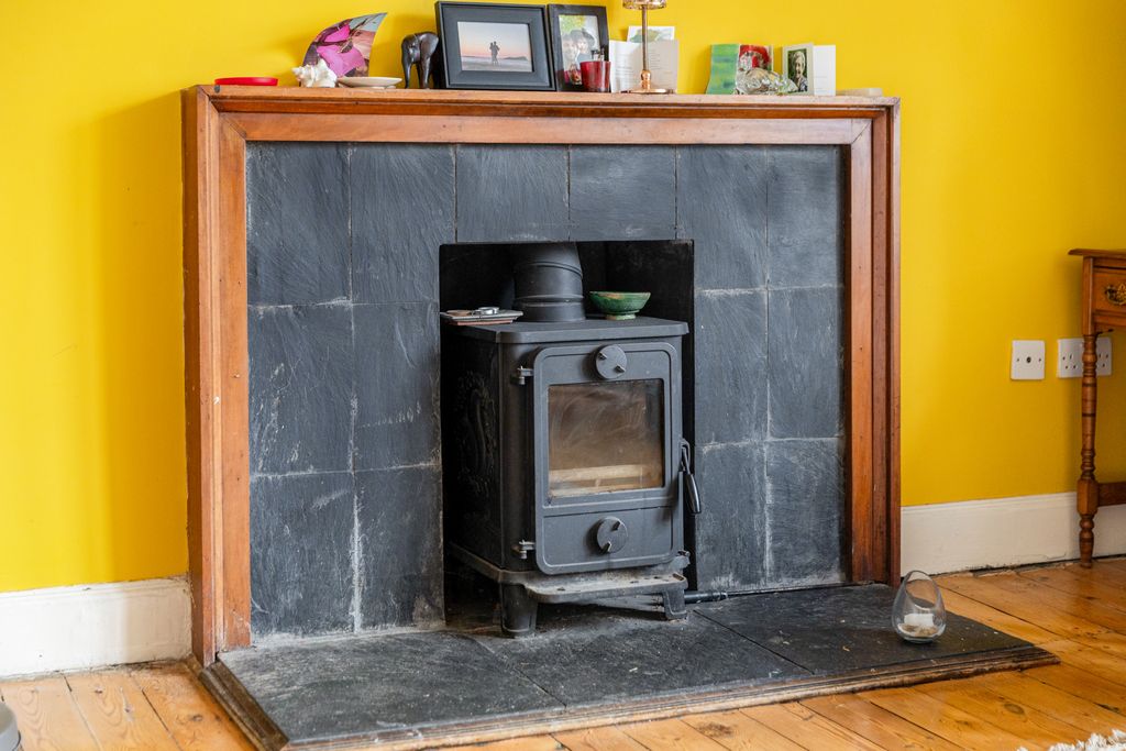 Property photo 3 of 12 Property Image 3