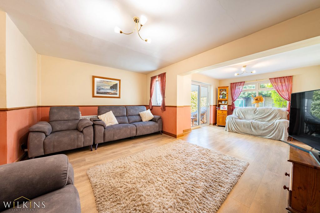 Property photo 2 of 35 Photograph