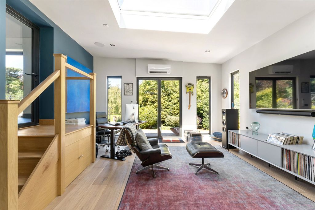 Additional image 23 of 6 bed detached house for saleAshendene Road, Bayford, Hertfordshire SG13