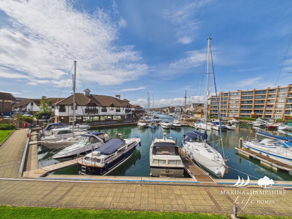 Property photo 2 of 28 Cam03691G0-Pr0048-Still032