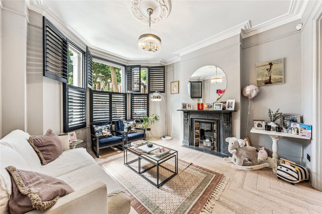 Property photo 2 of 14 Reception Room