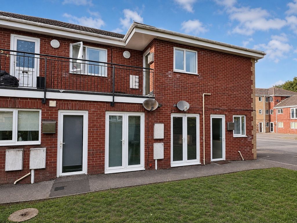 Property photo 2 of 9