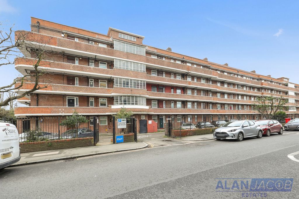 Property photo 1 of 20