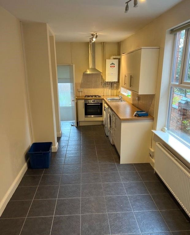 Property photo 2 of 12 Picture No. 19