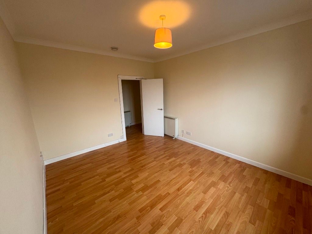 Property photo 3 of 14 Photo 3