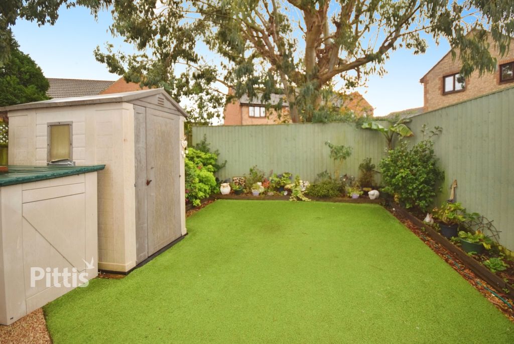 Property photo 2 of 11