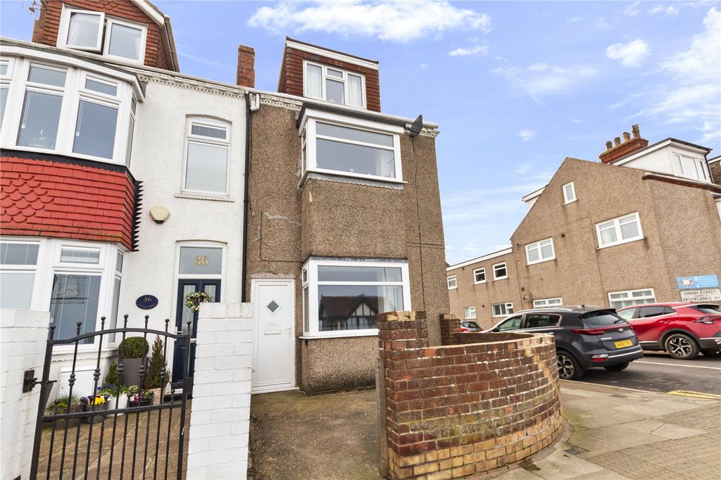 Property photo 1 of 6 Picture No. 05