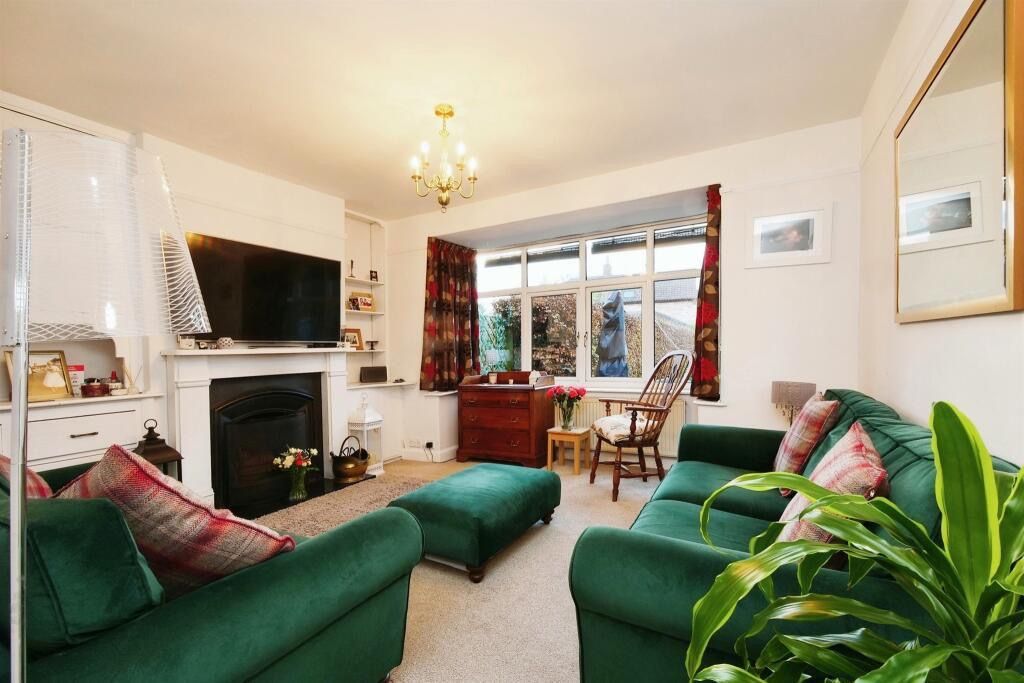 Property photo 3 of 15