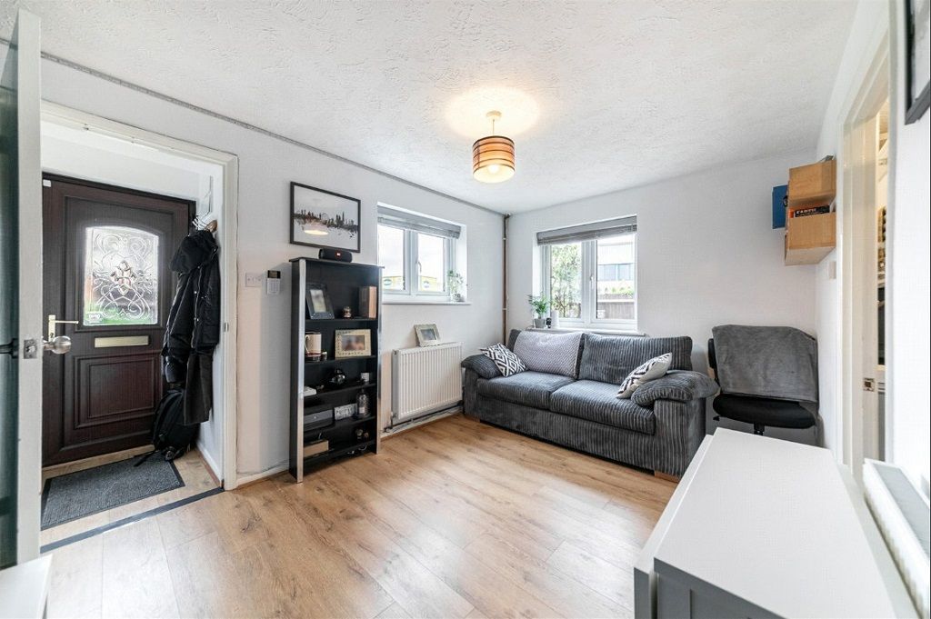 Property photo 2 of 12