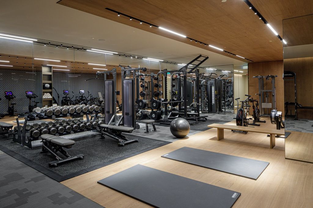 Property photo 3 of 21 Gym