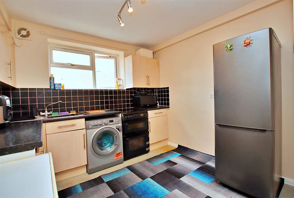 Property photo 3 of 8 Img_7594.Jpg