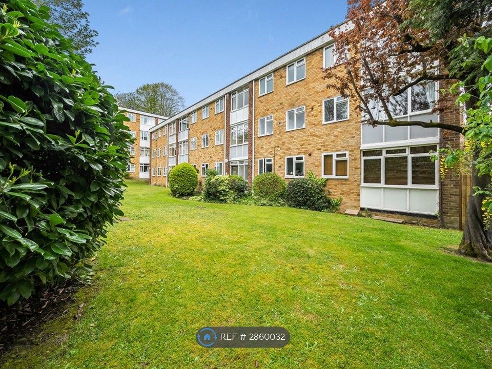 Property photo 2 of 21