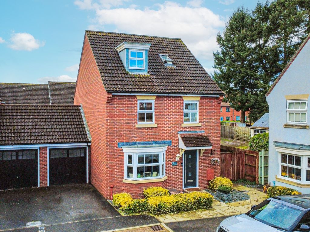 Property photo 1 of 24 4840241